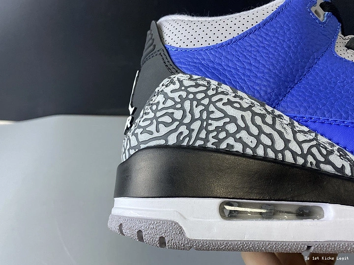 Royal” 3 CT8532-400 Jordan  “Varsity Air 0930
